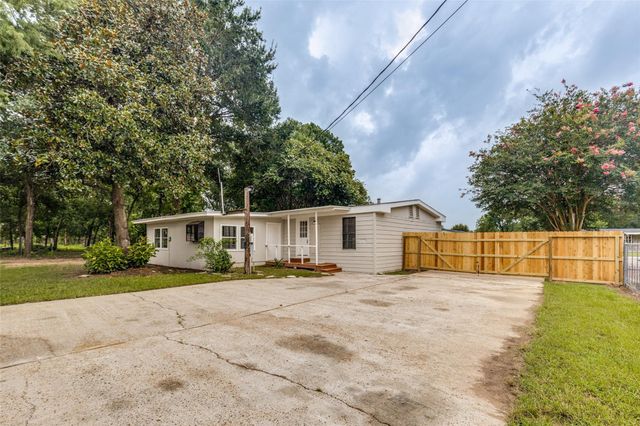 4306 N Cricket Circle, Spring, TX 77388