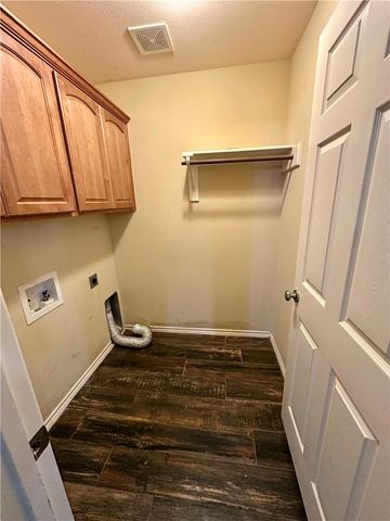 6129 Maramet Dr, Corpus Christi, TX 78414