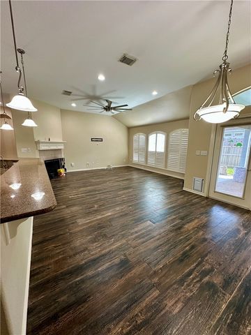 6129 Maramet Dr, Corpus Christi, TX 78414