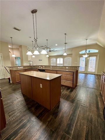 6129 Maramet Dr, Corpus Christi, TX 78414