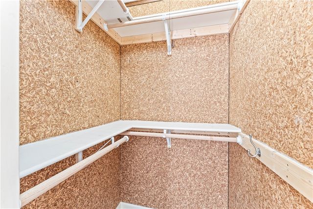 17 Evesham Lane, Bella Vista, AR 72714