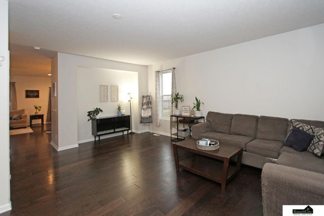 11811 N 142nd St. Street, Waverly, NE 68462