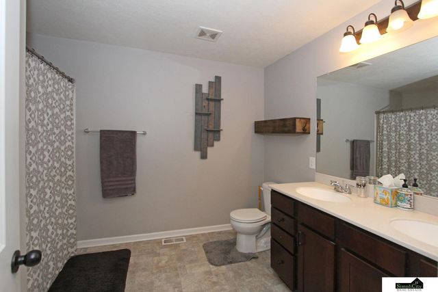 11811 N 142nd St. Street, Waverly, NE 68462