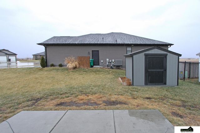 11811 N 142nd St. Street, Waverly, NE 68462