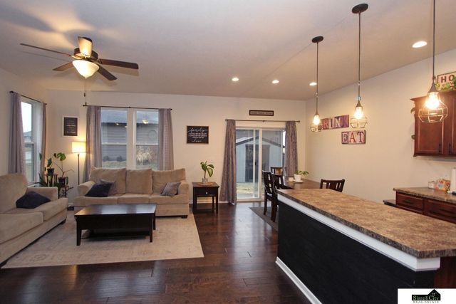 11811 N 142nd St. Street, Waverly, NE 68462