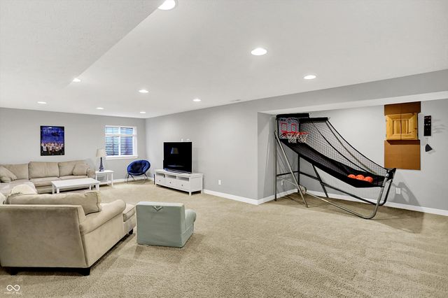 14101 James Dean Drive, Carmel, IN 46033