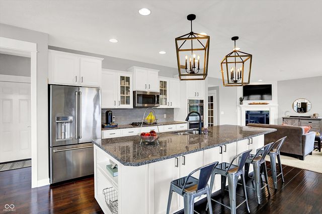 14101 James Dean Drive, Carmel, IN 46033