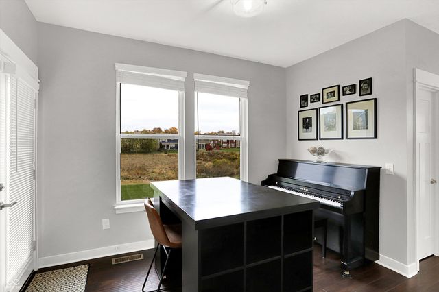 14101 James Dean Drive, Carmel, IN 46033