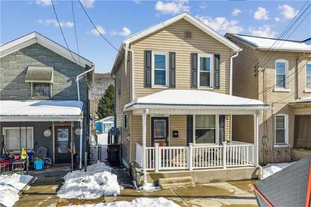 1618 3rd Ave, Beaver Falls, PA 15010