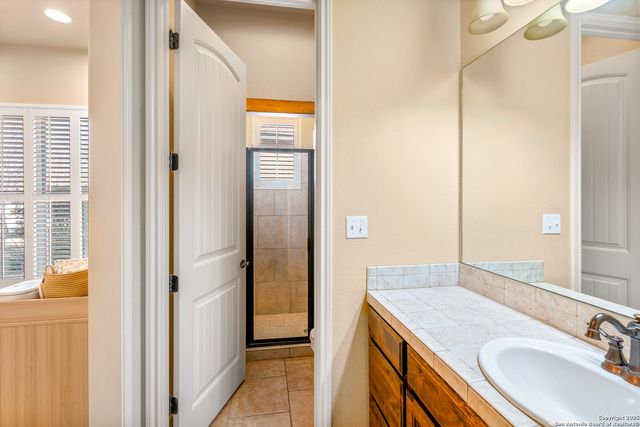2789 indian wells, Kerrville, TX 78028