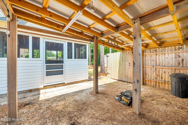 711 Navaho Trail, Wilmington, NC 28409
