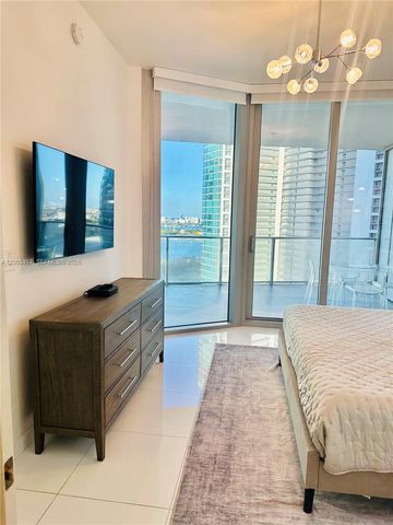 851 NE 1st Ave 2303, Miami, FL 33132