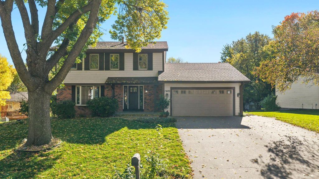 12575 Fescue Court, Eden Prairie, MN 55347 — exterior