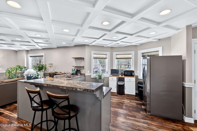 404 S Daisy Ln, Medical Lake, WA 99022