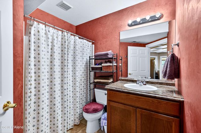 404 S Daisy Ln, Medical Lake, WA 99022