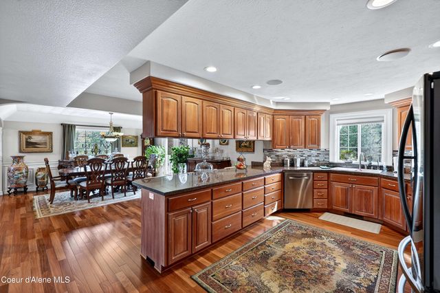 404 S Daisy Ln, Medical Lake, WA 99022