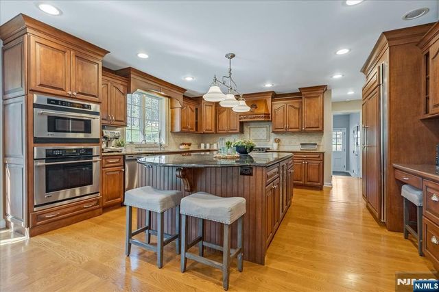 5 Edgehill Road, West Orange, NJ 07052