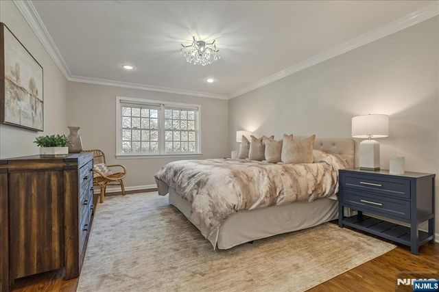 5 Edgehill Road, West Orange, NJ 07052