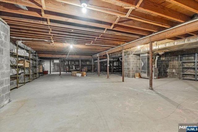 5 Edgehill Road, West Orange, NJ 07052
