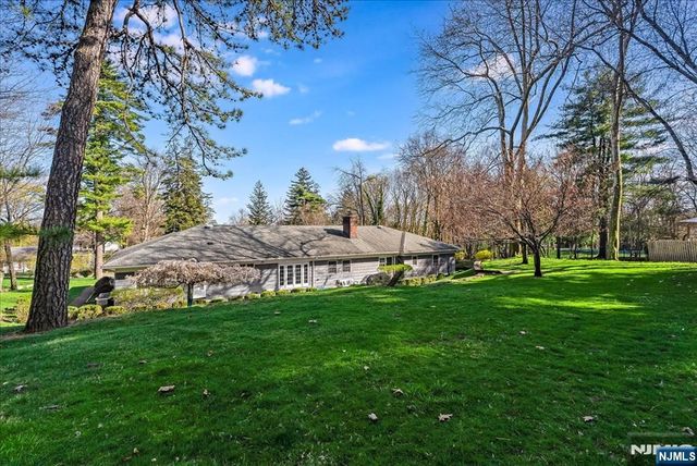 5 Edgehill Road, West Orange, NJ 07052
