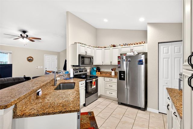 13581 SW 48TH COURT, Ocala, FL 34473