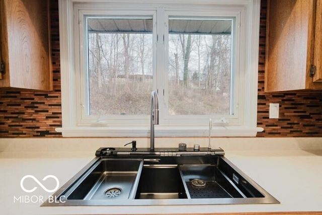 1158 Woodlawn Drive, New Castle, IN 47362