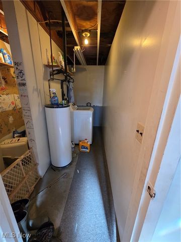 1267 Knickerbocker Circle, Ashtabula, OH 44004