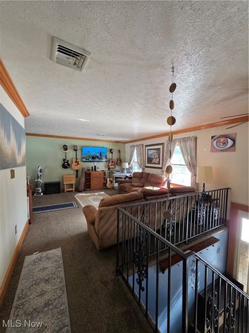 1267 Knickerbocker Circle, Ashtabula, OH 44004