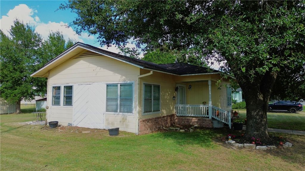 650 Avenue H, Somerville, TX 77879 — photo 3
