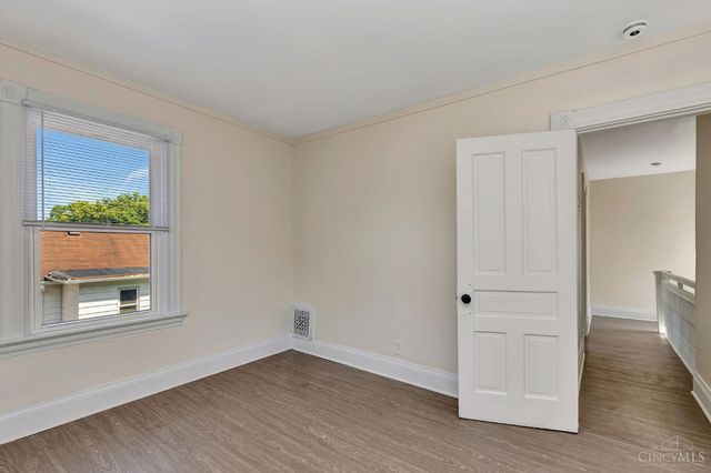 5659 Bramble Avenue, Cincinnati, OH 45227