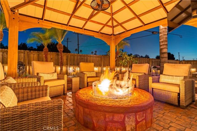 441 S Valley Center Avenue, Glendora, CA 91741