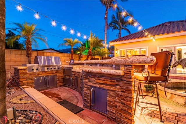 441 S Valley Center Avenue, Glendora, CA 91741