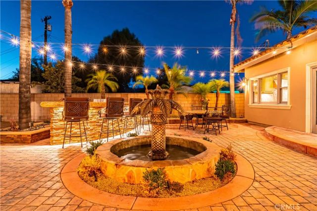 441 S Valley Center Avenue, Glendora, CA 91741