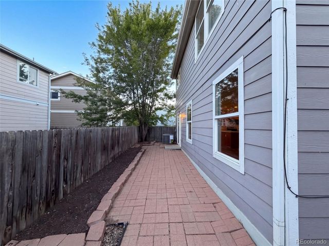 10590 Butte Drive, Longmont, CO 80504