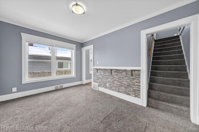 1470 Ferris Avenue, Lincoln Park, MI 48146