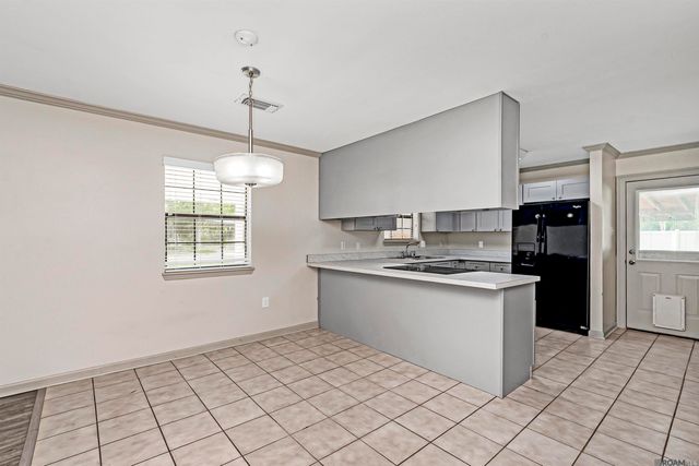 14378 Carrol Ave, Walker, LA 70785