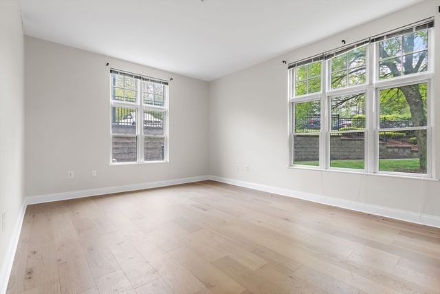 501 Commerce Dr 2105, Braintree, MA 02184