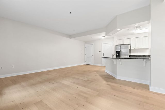 501 Commerce Dr 2105, Braintree, MA 02184