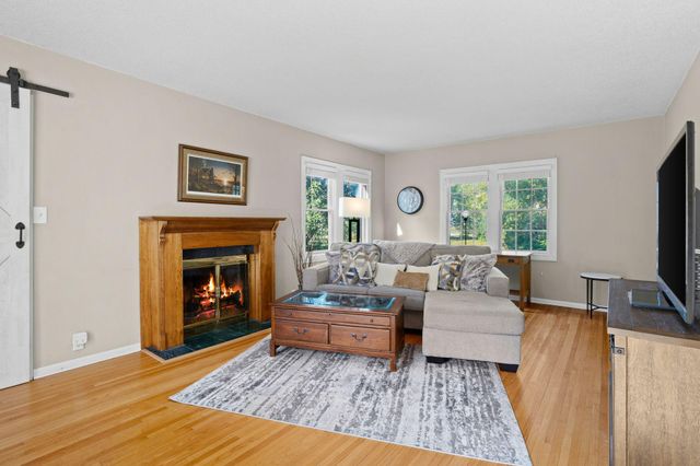 3213 County Road 101 S, Minnetonka, MN 55391