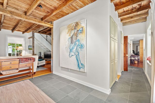 209 Main Street, Hampton, CT 06247