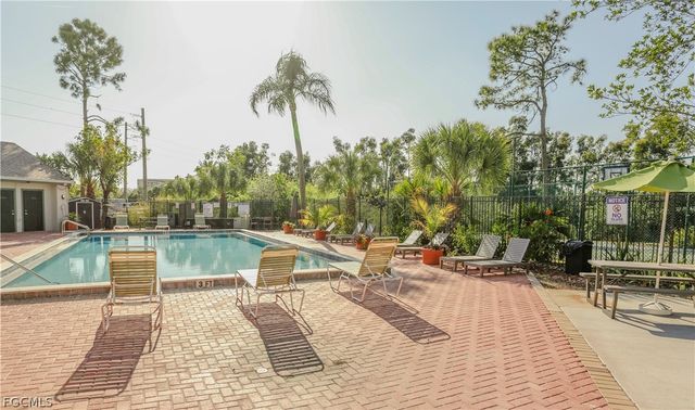 2835 Winkler AVE 216, Fort Myers, FL 33916