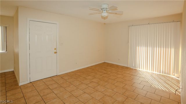 2835 Winkler AVE 216, Fort Myers, FL 33916