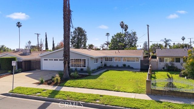 20630 Chase Street, Winnetka (los Angeles), CA 91306