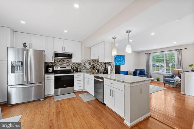 15226 WENTWOOD LN, Woodbridge, VA 22191