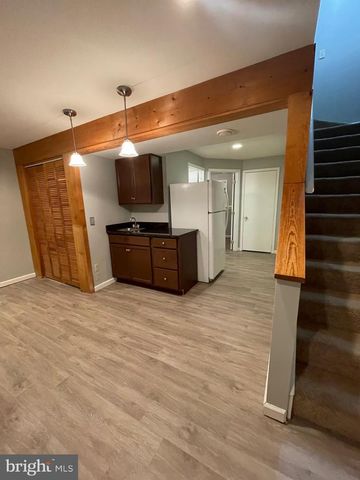 15226 WENTWOOD LN, Woodbridge, VA 22191