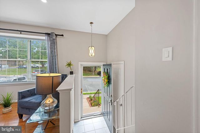 15226 WENTWOOD LN, Woodbridge, VA 22191