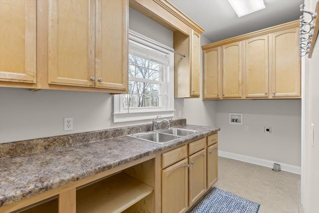 895 Ross Hollow Road, Ringgold, GA 30736