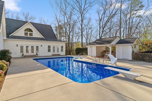 895 Ross Hollow Road, Ringgold, GA 30736