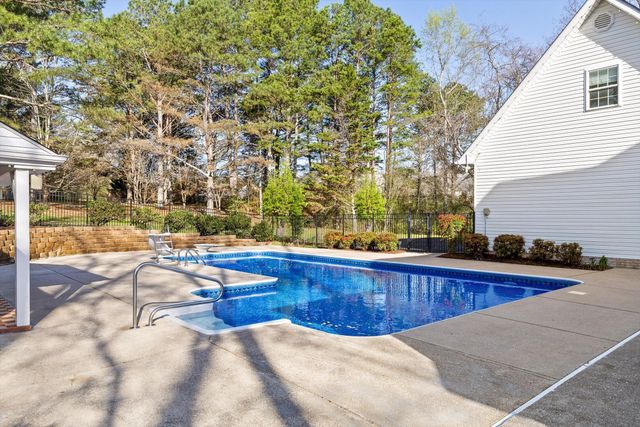 895 Ross Hollow Road, Ringgold, GA 30736