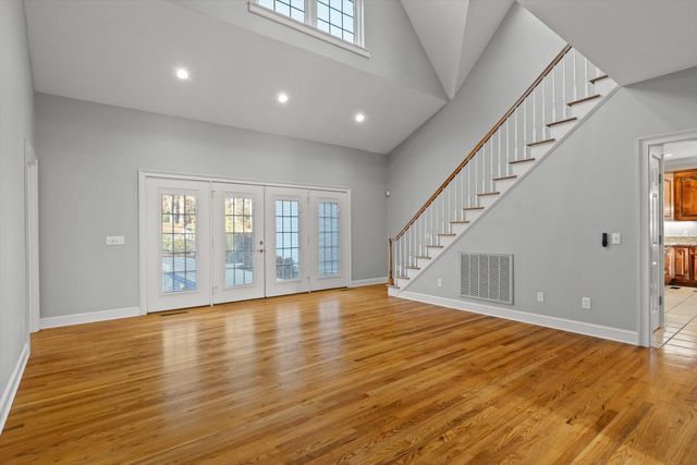 895 Ross Hollow Road, Ringgold, GA 30736